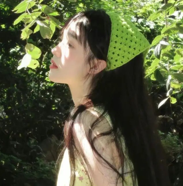 劳拉·马尔斯的眼睛